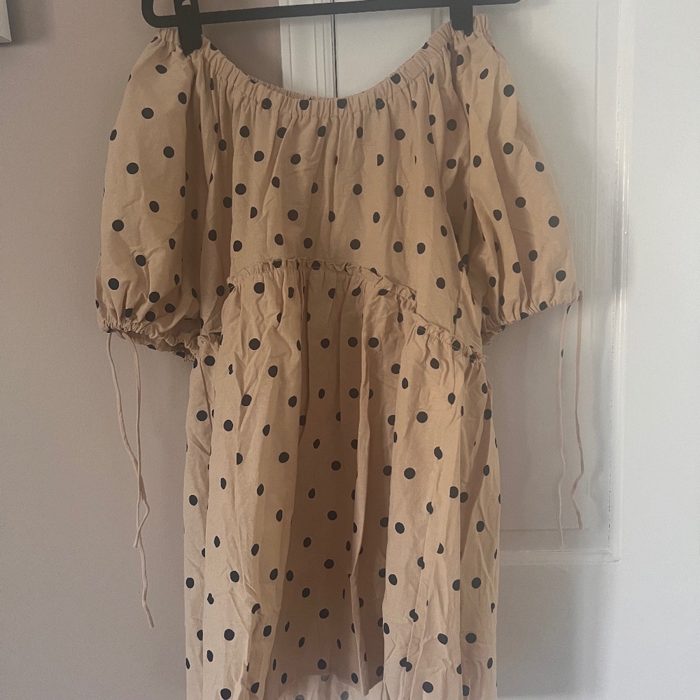Off the shoulder polka dot dress